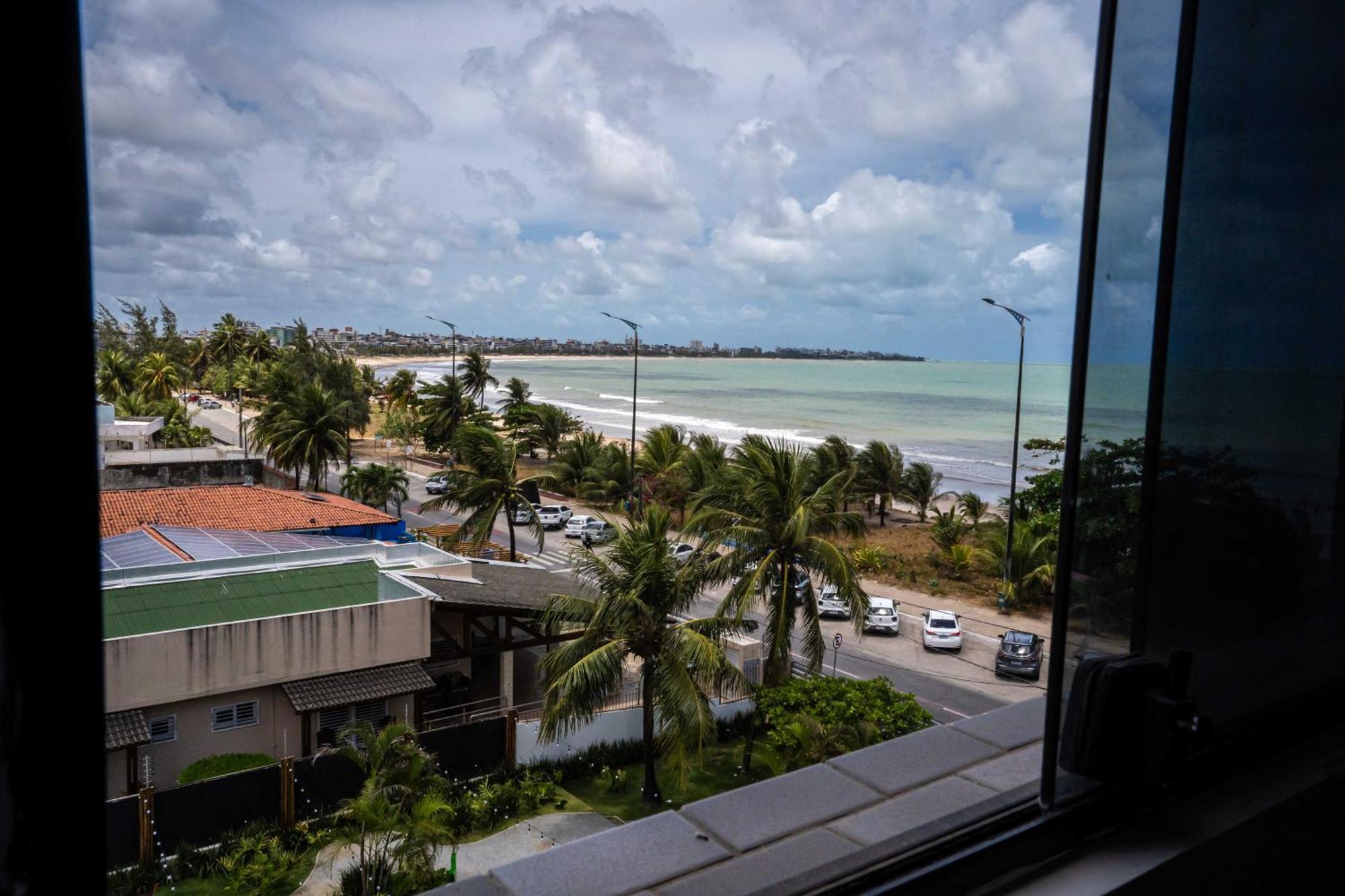 Bessa Golden Flats Hotel Joao Pessoa Exterior photo